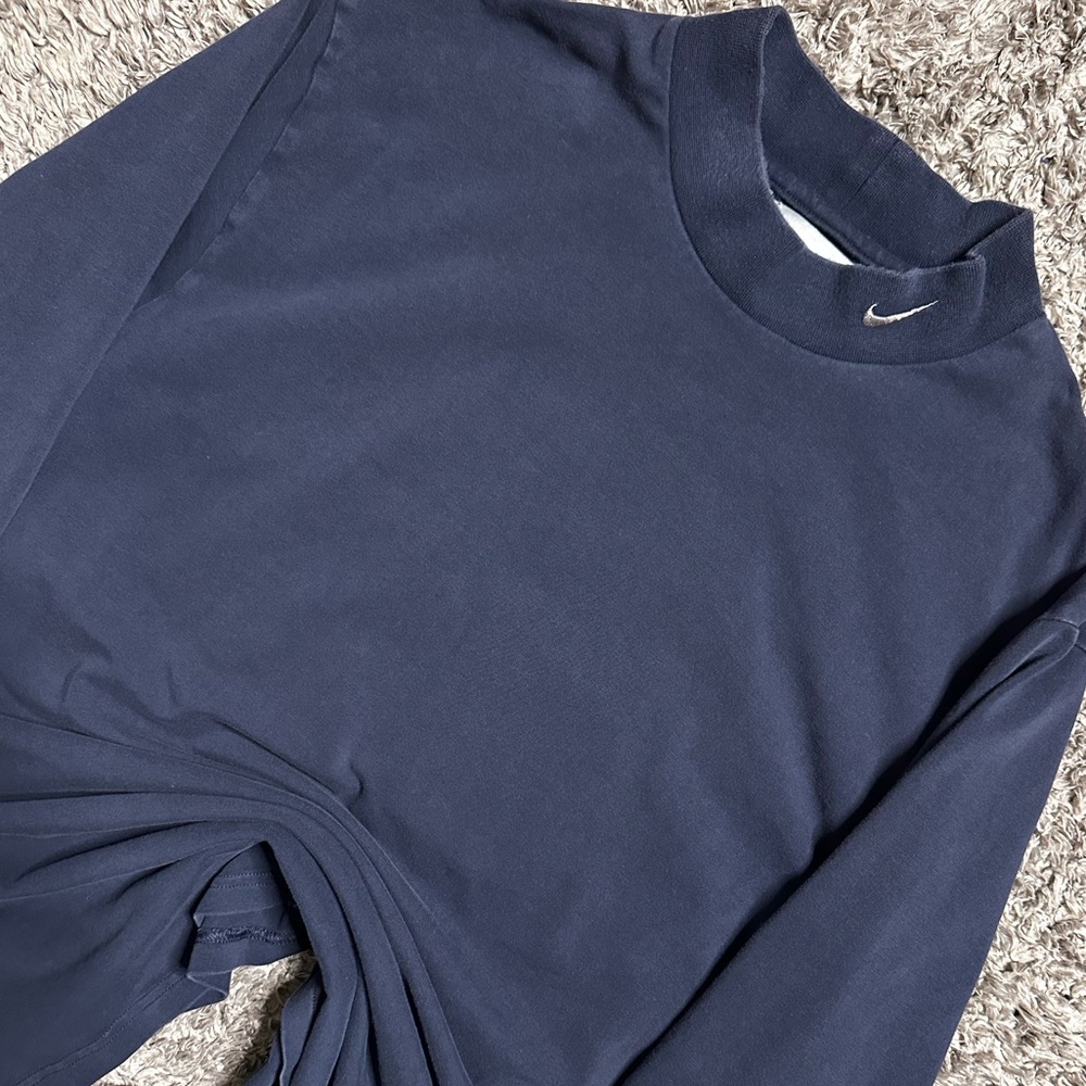 Vintage NIKE Mock Neck Long Sleeve in Navy